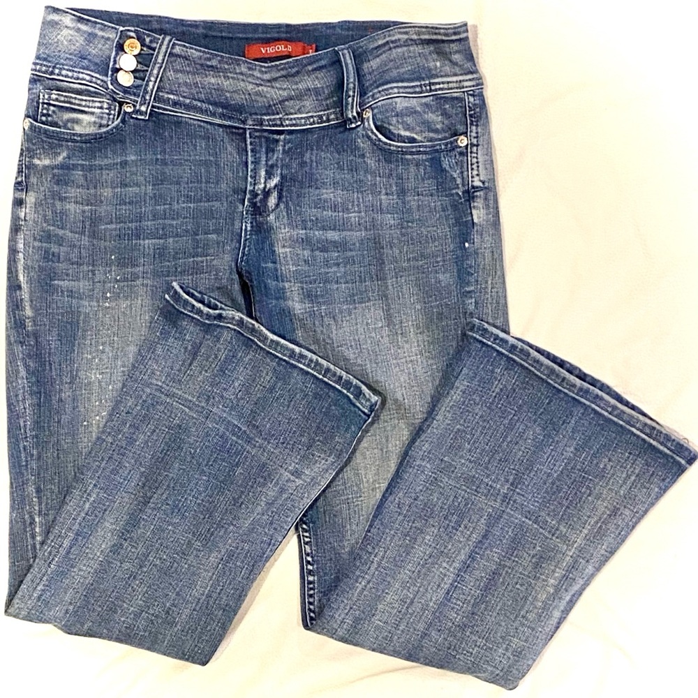 Vigold 3-Button Bootcut Light Acid Wash Jeans - 11
